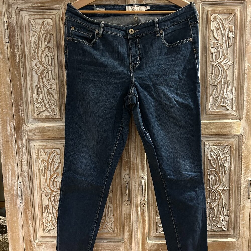Torrid Classic Straight Jeans Size 12R